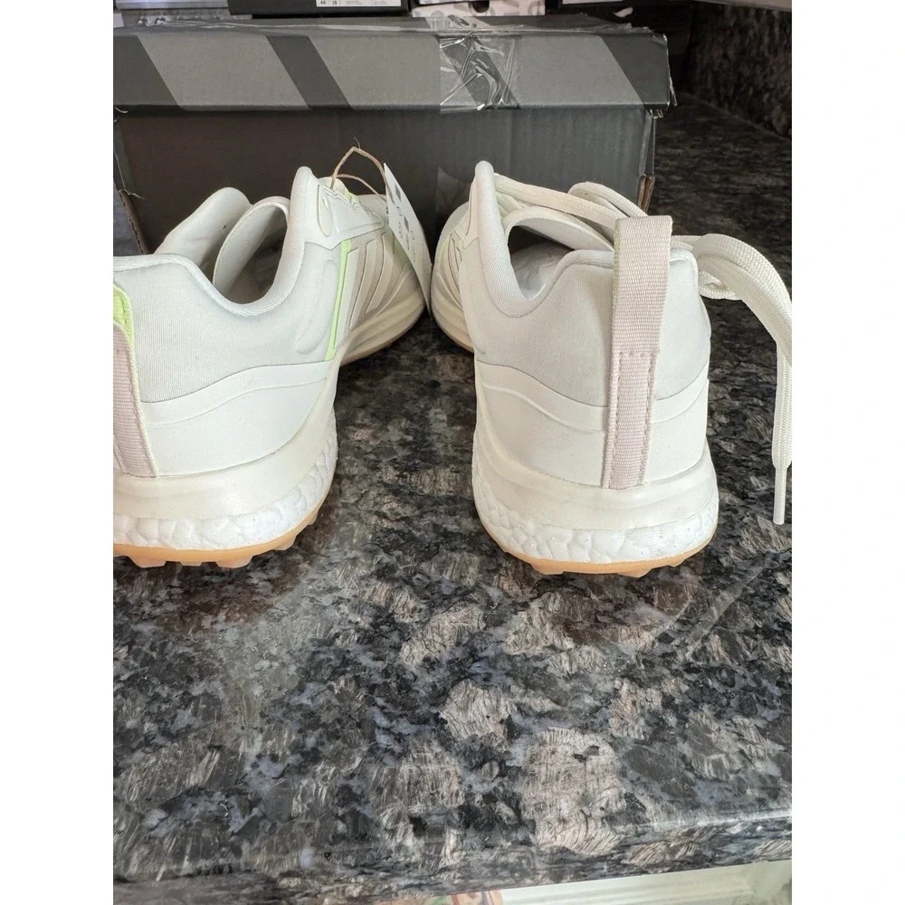 Adidas Zoysia IE8298 Off White Puttysize 7.5 Women‎ Spikeless Golf Shoe